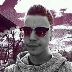 Meet your Posher, Kennon